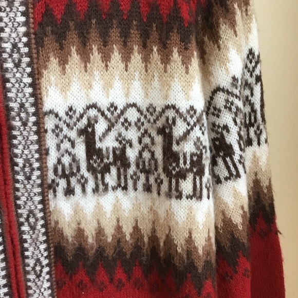 Peruvian Alpaca Red Wool Zipper Hooded Cardigan - Picture 4 of 10